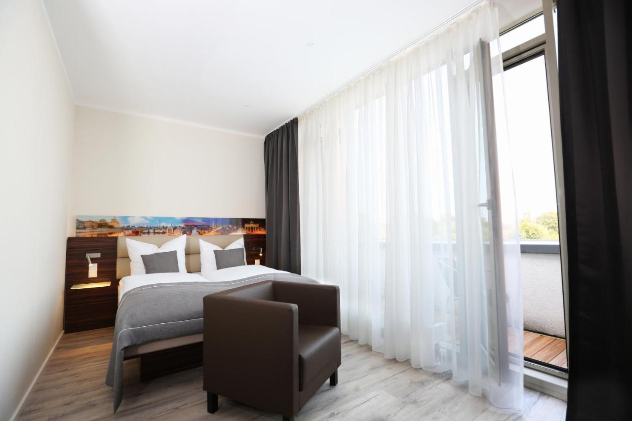 H24 Hoteltow Teltow Exterior foto