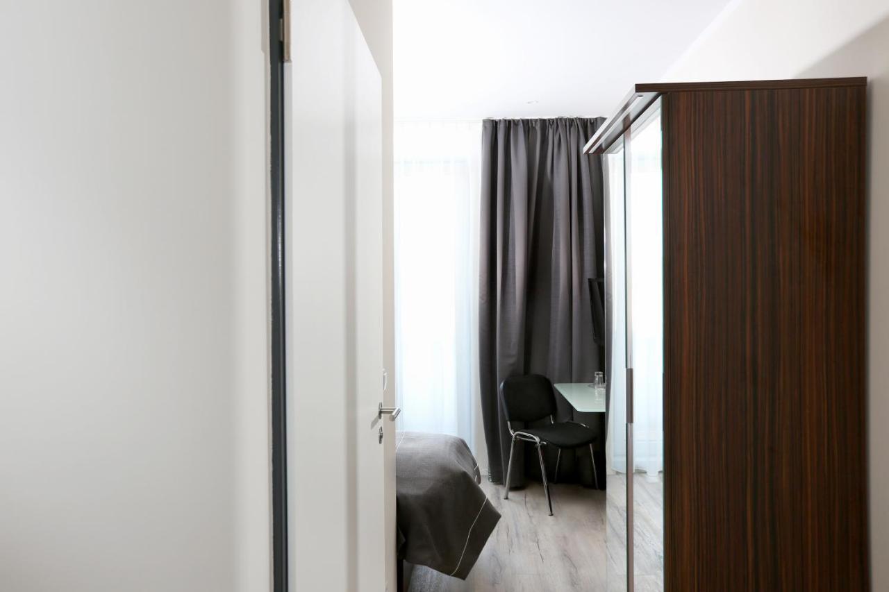 H24 Hoteltow Teltow Exterior foto