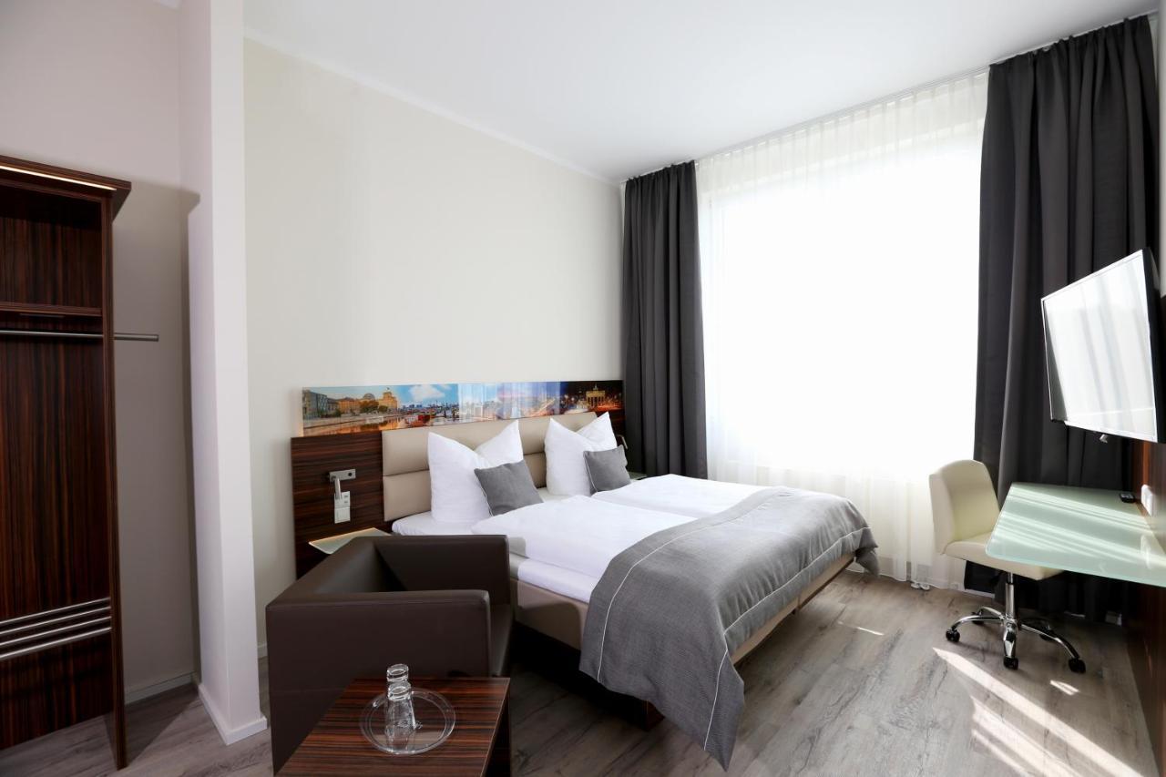 H24 Hoteltow Teltow Exterior foto
