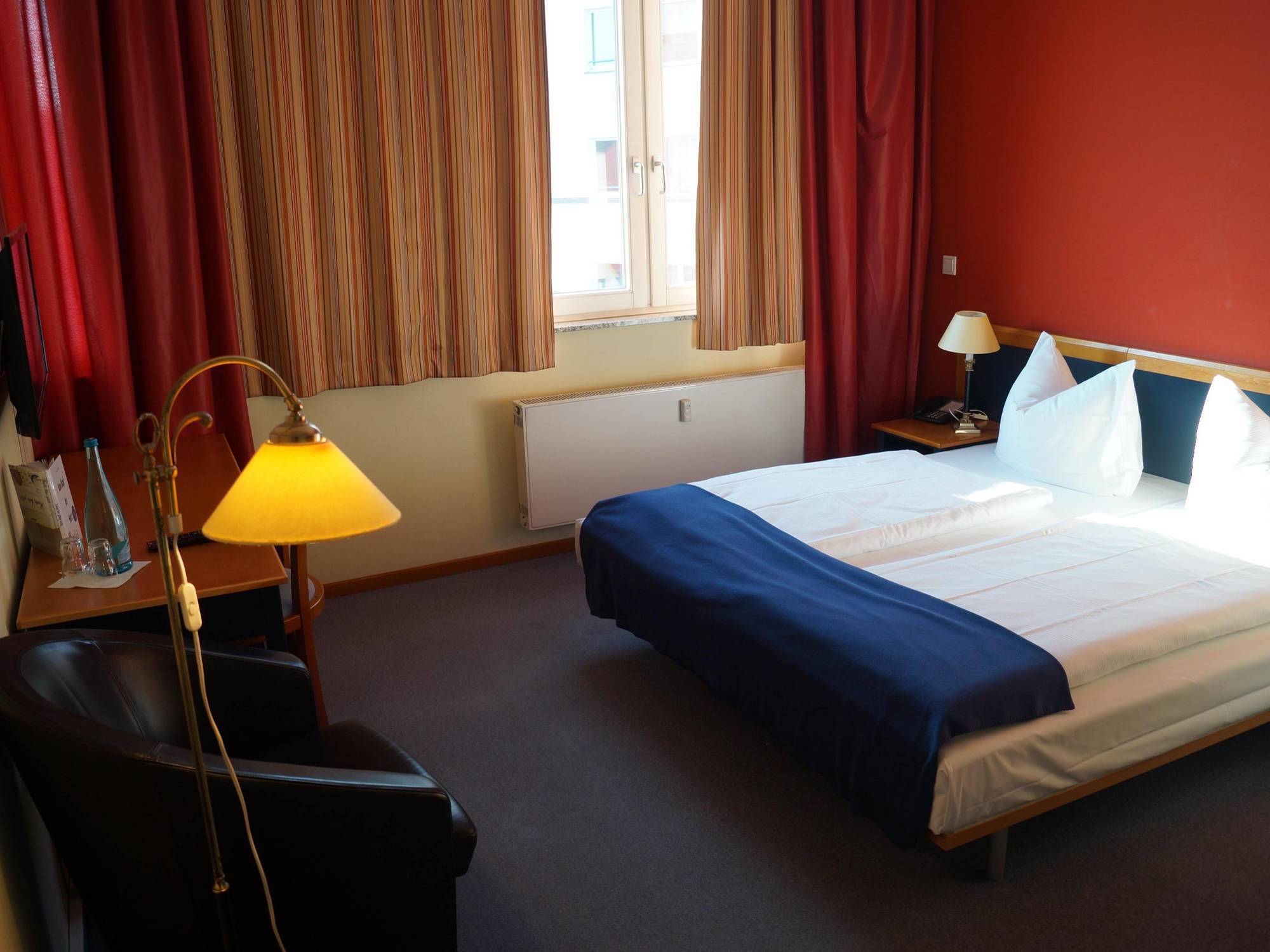 H24 Hoteltow Teltow Exterior foto