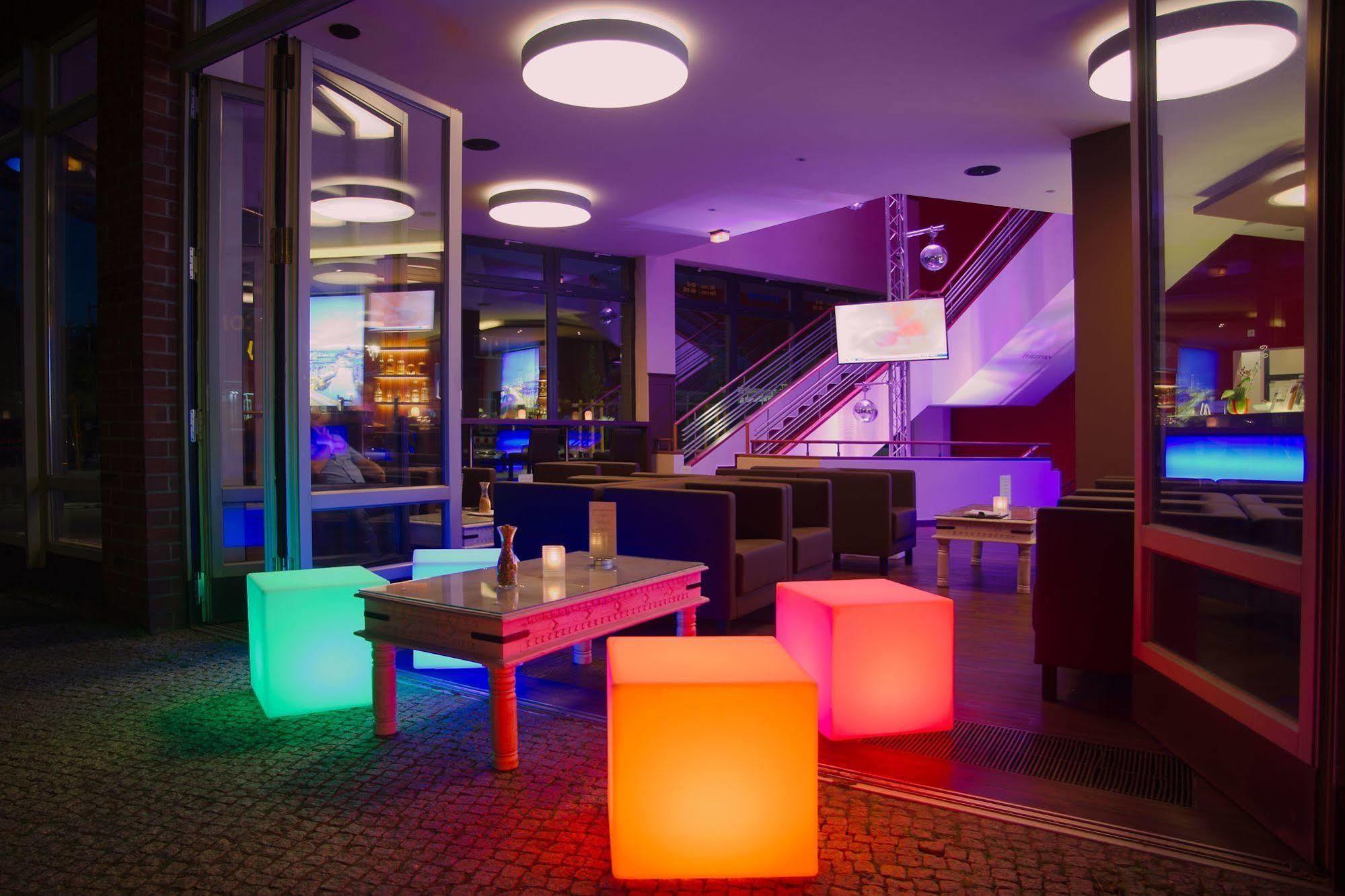 H24 Hoteltow Teltow Exterior foto