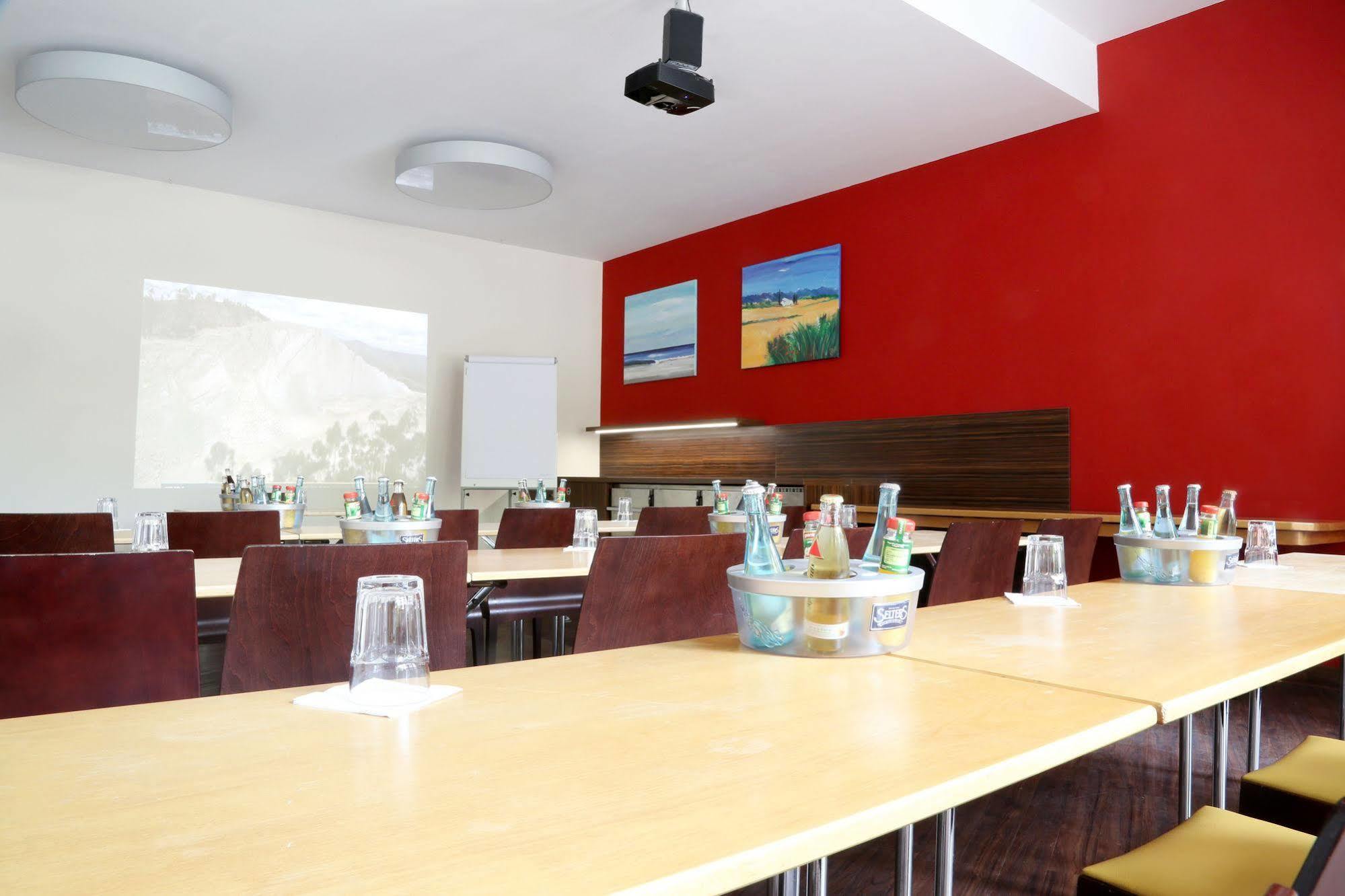 H24 Hoteltow Teltow Exterior foto